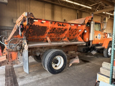 Used 1995 FORD L9000 Dump trucks Michigan US | Miedema Asset Management Group #1371806