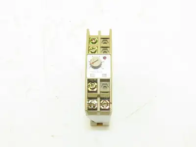 Omron H3D-B100 Timer 100/110/120VAC