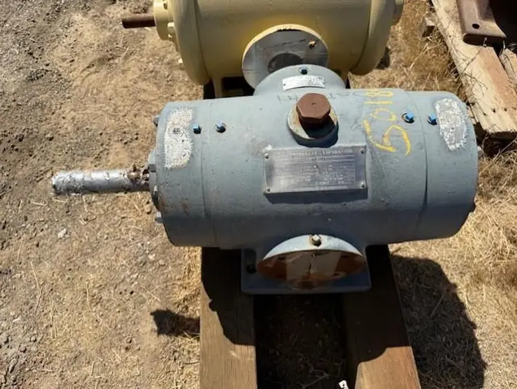 Used RO-FLO 7DB Rotary Screw & Sliding Vane Air Compressors | Compression Source #411449