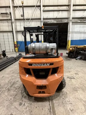 2023 DOOSAN G45S-7 Forklifts | ListingHippo (4)