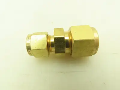 Parker 62C-8-6 Brass Compression Tube Fitting Reducer 1/2" x 3/8" Union  10pcs