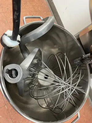Used Hobart Used Hobart H600T 60qt 4 Speed Floor Mixer with Accessories 220V 3PH - BB Planetary Mixers Illinois US | Falcon Restaurant Supply #1374486