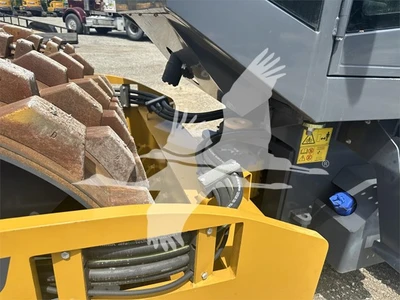 USED 2021 XCMG CV83PDU