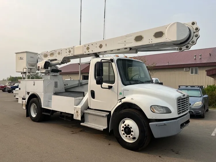 Used 2017 FREIGHTLINER ALTEC Bucket (boom) trucks Minnesota US | Carco Truck & Equipment #1514267