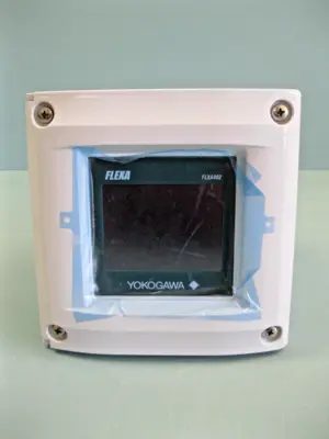 NEW Yokogawa FLXA402 A-B-AD-C5-NN-A2-WR-N-N-N-NN/UM