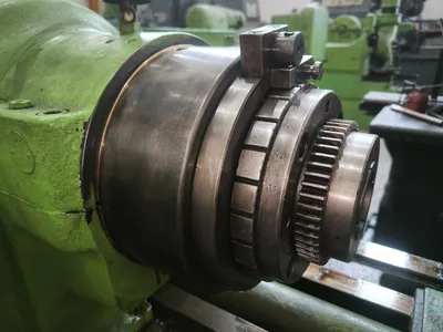 Used LEES BRADNER HT 21" x 98" Thread Mills MY | MAGNETECH ENGINEERING AND TRADING #1283708