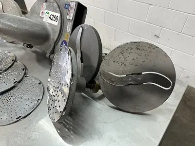 Globe Slicer Attachments