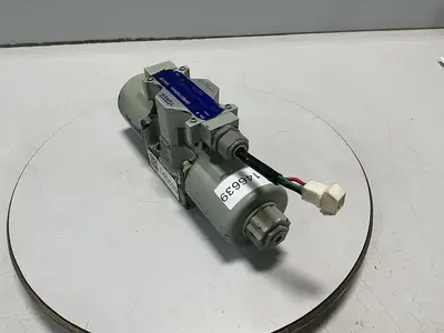 USED YUKEN T-DSG-03-3C65-D24-5093