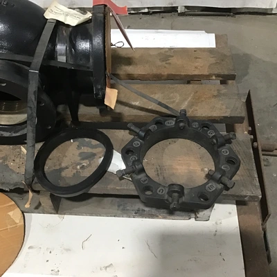 United States Pipe & Foundry 27 1533 – H2 Elbow – MJ Hydrant 6