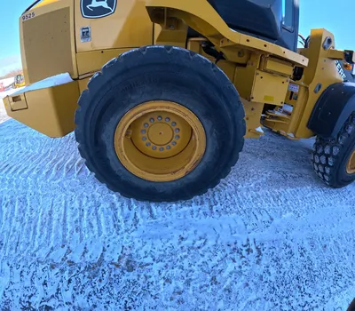 USED 2023 JOHN DEERE 544P