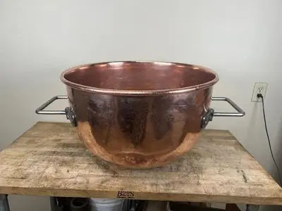 Copper Kettle - Savage Bros. - Candy / Chocolate