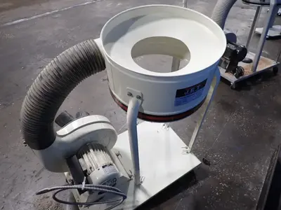 USED JET DC1100