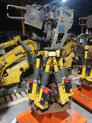 2014 FANUC 200iB Robot Spot Welding Robot | ACES Robotics Ltd (7)