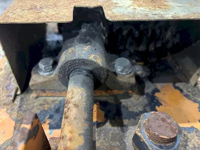 USED BUSHMAN 5500