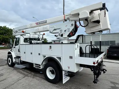 Used 2019 FREIGHTLINER M2 106 Tractors & Trailers Florida US | Truck and Van Outlet #1506263