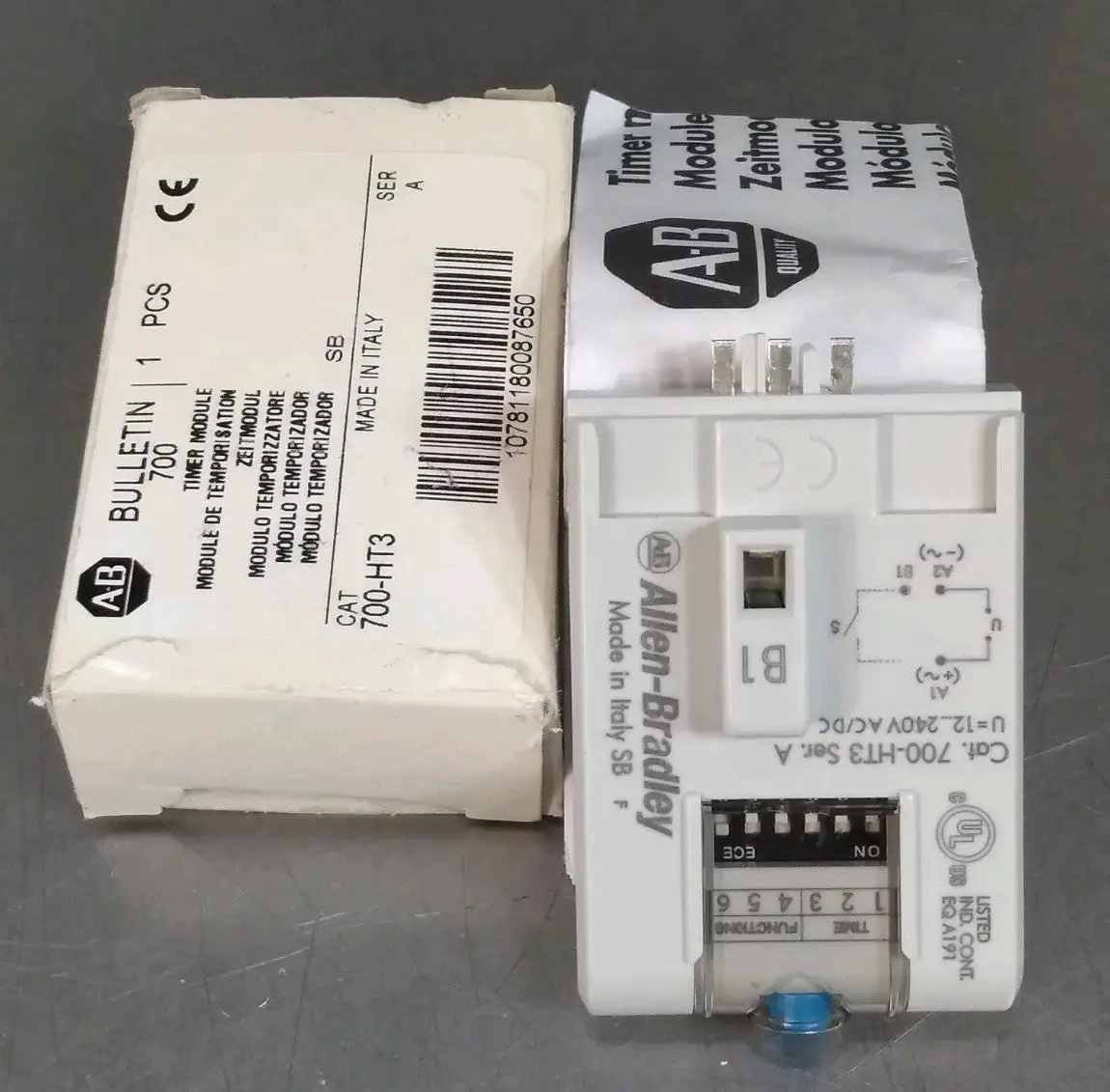 Allen-Bradley 700-HT3/A 240 VAC/DC Relay Timer Loc4E37
