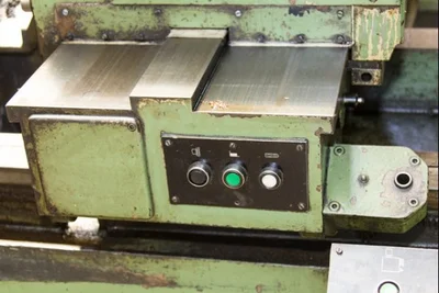 HECKERT Facing and Centering Machine