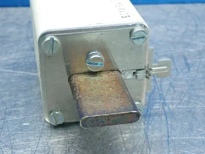 USED SIEMENS 3NE12242