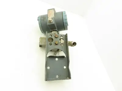 Foxboro 821GM-IS1NL2 Pressure Transmitter 1/2"NPT 12.5-65VDC 50PSI W/Bracket