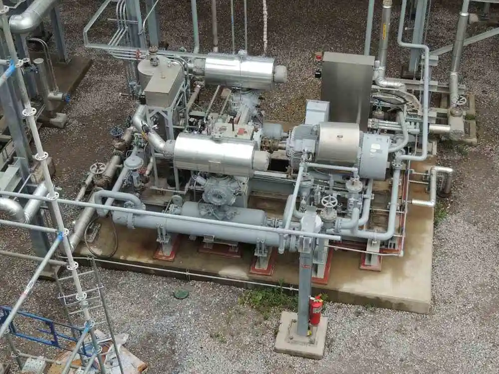 USED ARIEL JGJ/2