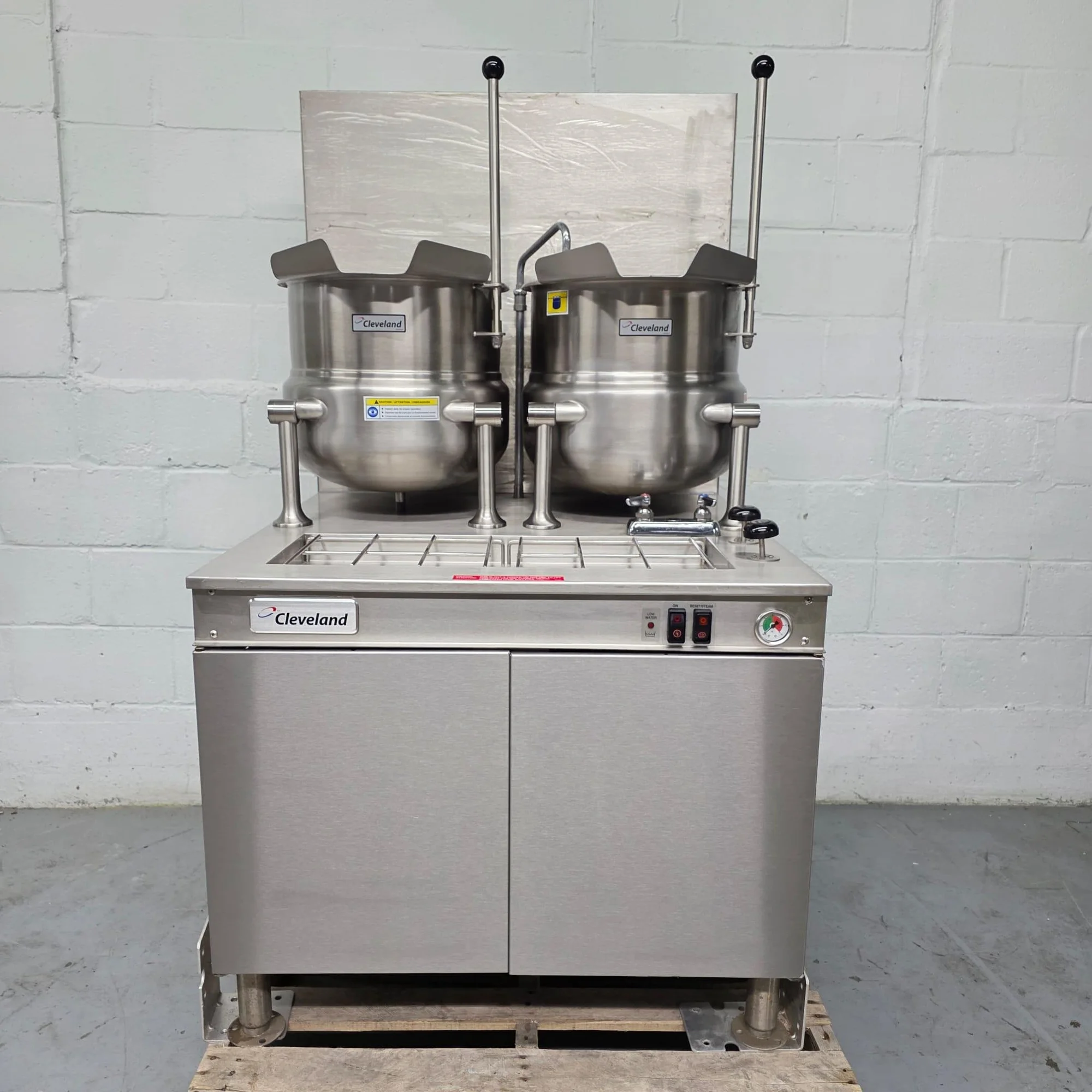 Cleveland Brand New Steam Tilt Kettles Model 36GMK1010300 # 1456