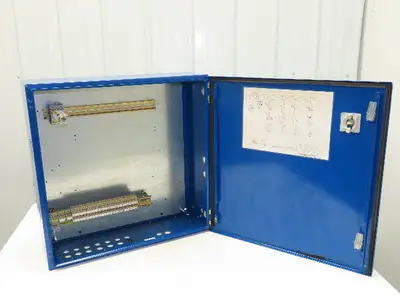 Electrical Enclosure 60x60x20mm Wall Mount 23A 3 Pole Disconnect Blue