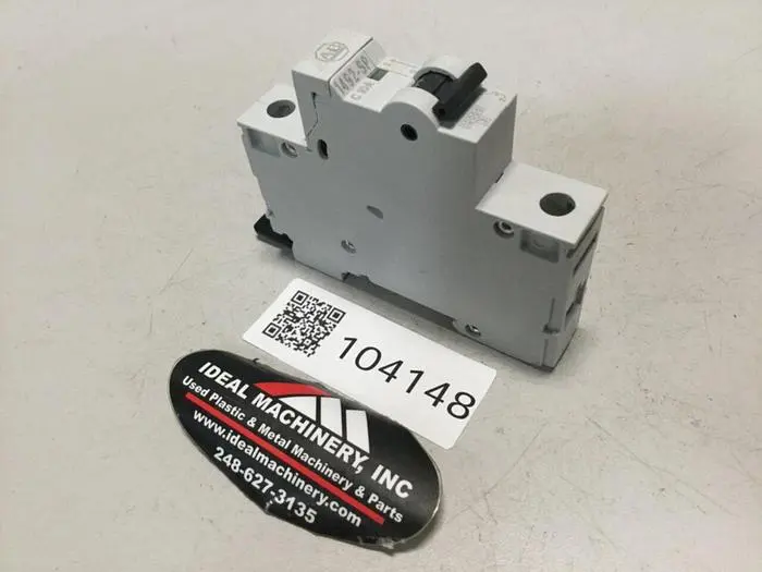 Used ALLEN BRADLEY 1492-SP1C100 SER B Circuit Breakers Michigan US | Ideal Machinery #575098