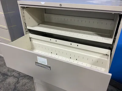 Used STEELCASE _UNKNOWN_ Cabinets Ohio US | HGR 24 #1083967