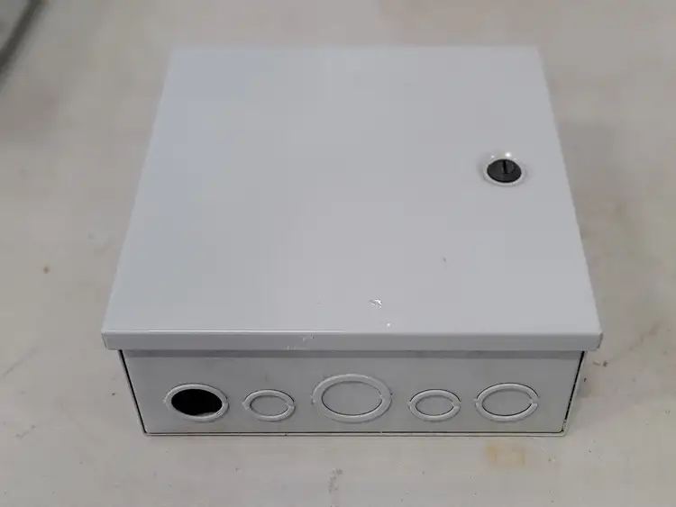 Used HAMMOND MANUFACTURING CHKO10104 Misc Electrical & Power Parts British Columbia CA | Lenmark #253337