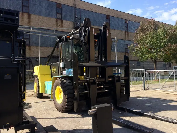 New | in-Stock 2026 HOIST P650@48" Internal Combustion Forklifts: Pneumatic Tire Illinois US | Forklift Exchange #1274581