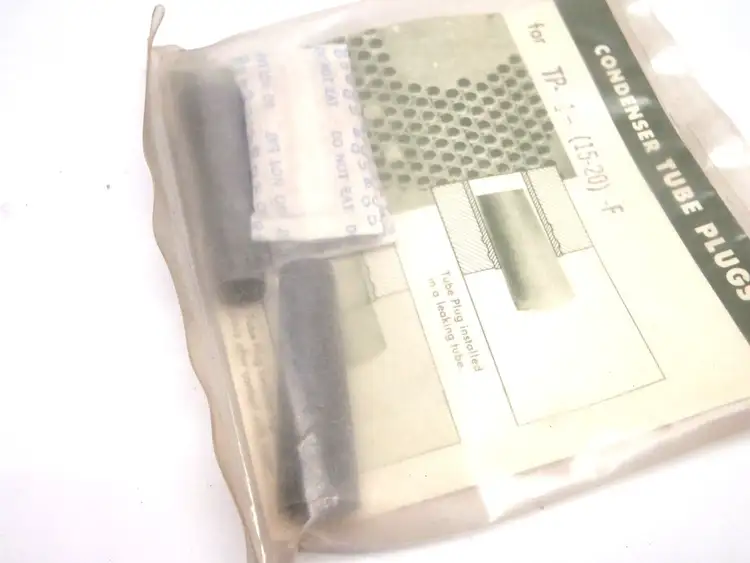 New | in-Stock NUPRO Fiber Plugs for TP-1/2-(15-20)-F Condensers Michigan US | Maverick Industrial Sales #1396223