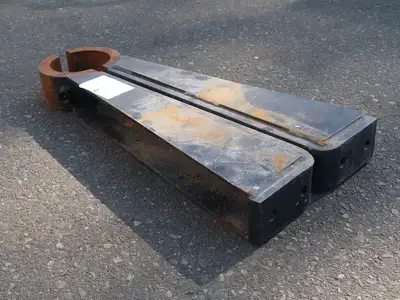 Arm Connector 27" x 3-1/2" x 4-1/2"