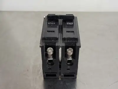 USED CUTLER-HAMMER BA220