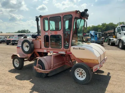 Used BROCE BROOM RC 350 Street Sweeper Michigan US | Miedema Asset Management Group #1304780