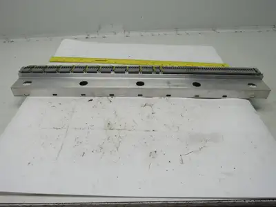Entrelec 6.3 A MAX. (34) Fuse Holder (15) Terminal Block  (11) Ground Lot of 60