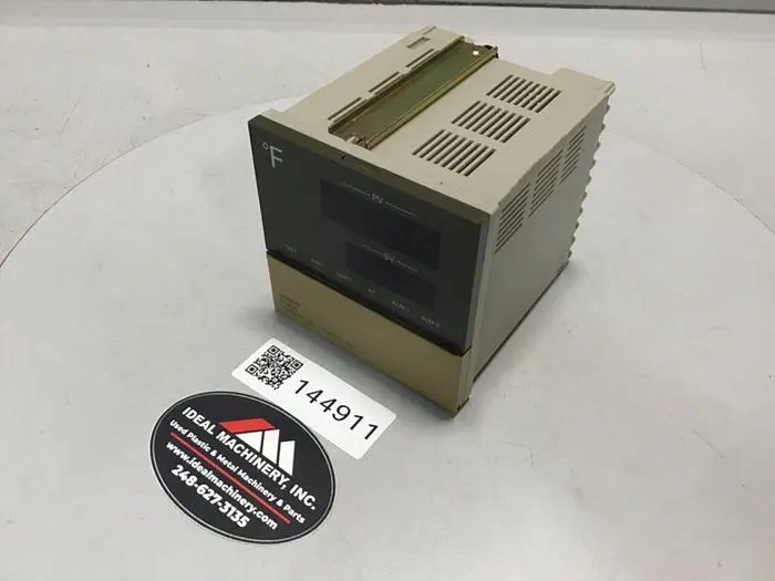 Used OMRON E5AX Temperature Controls Michigan US | Ideal Machinery #582259