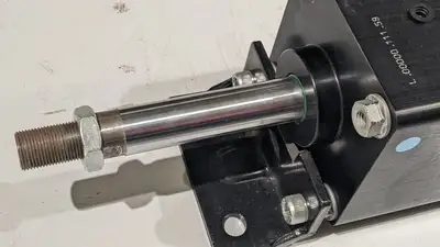 New | in-Stock Parker 100 CCBMPRLUS13MC 250.0 Pneumatic Cylinders Michigan US | Maverick Industrial Sales #1454214