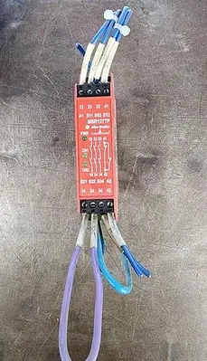 USED ALLEN-BRADLEY 440R-N23132