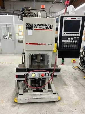 2006 CINCINNATI MILACRON MAGNA V30-S Injection Molders - Shuttle Type | Machinery Center (1)