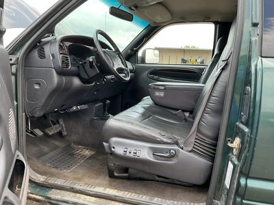 USED 1999 DODGE RAM 2500