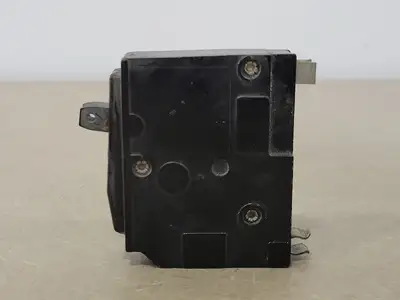 Used SQUARE D QO115 Switchgears British Columbia CA | Lenmark #835384