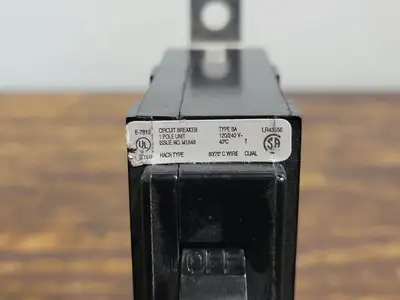 USED CUTLER-HAMMER BA130