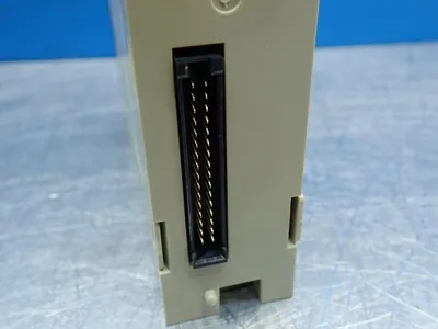 USED OMRON C200HMAD01