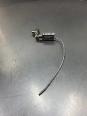 Used SMC IS10-01-6L Pneumatic Pressure Switch, Max Pressure 0.7MPa Pressure Switches South Carolina US | Palmetto Automation #1520619