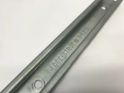 USED GLOBE-STRUT 20" C CHANNEL MOUNTING BRACKET
