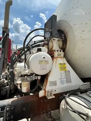 Used 2017 MACK GRANITE GU813 Concrete Mixer Trucks Florida US | Big D Heavy Equipment #1557021