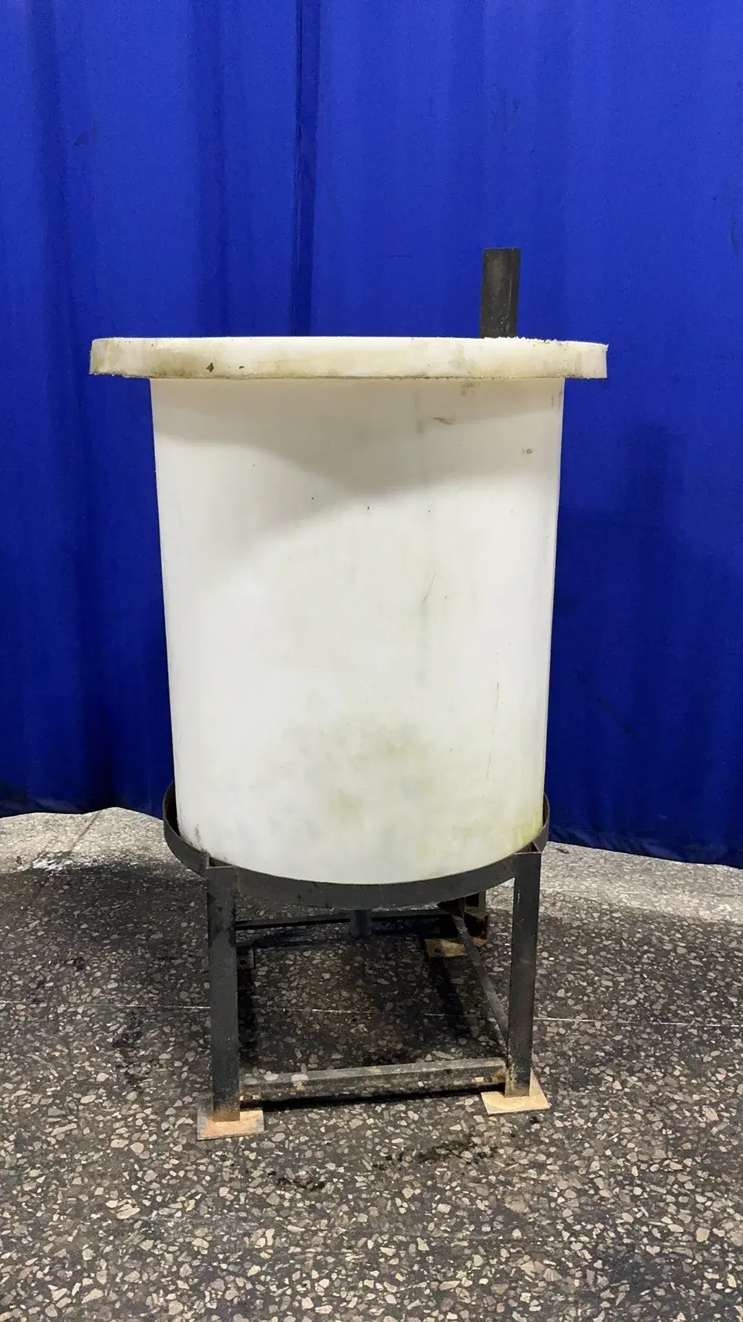 Used _UNKNOWN_ _UNKNOWN_ Plastic and Fiberglass Tanks Ohio US | HGR 24 #1358724