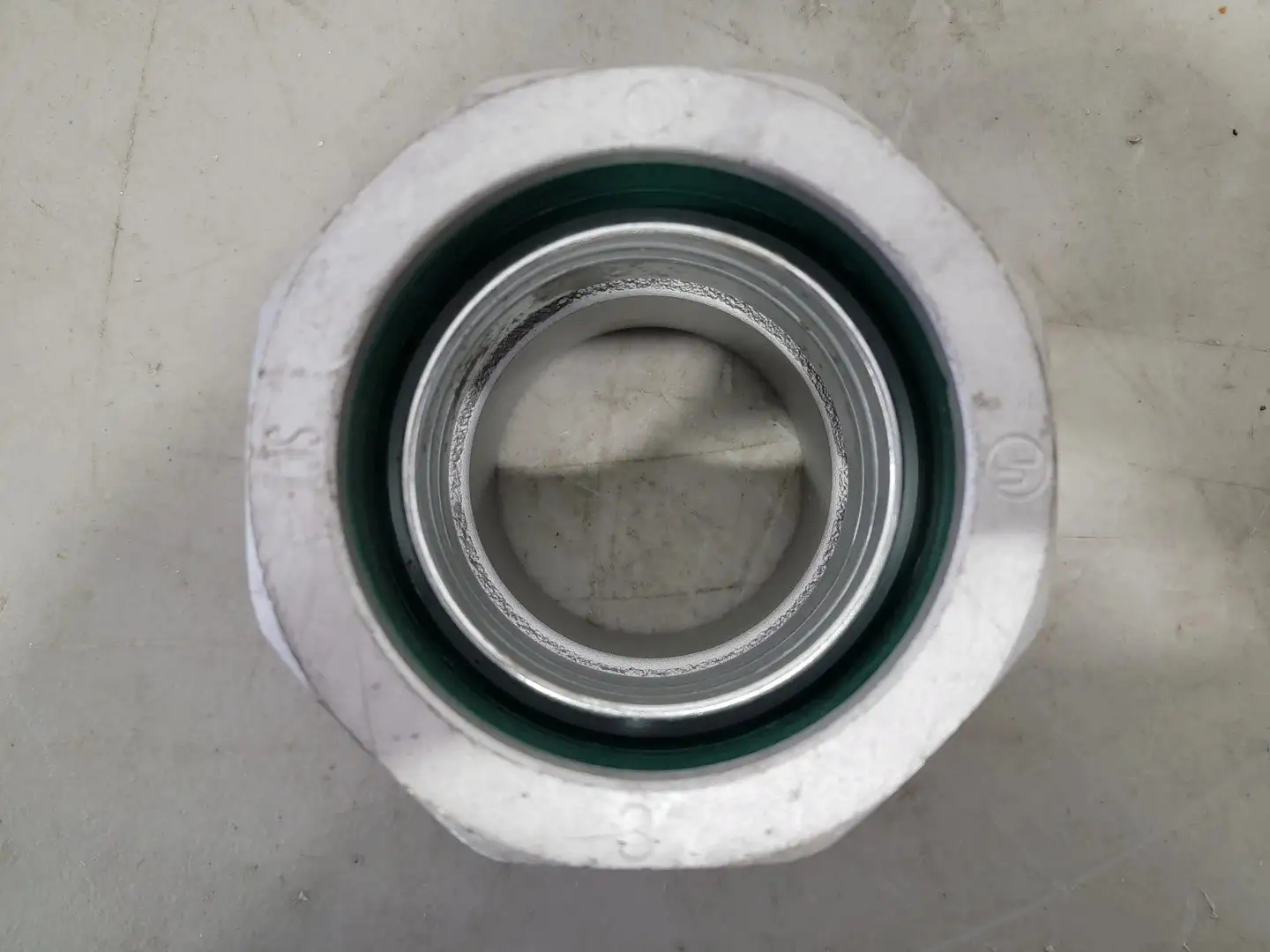 3" Compression Connector