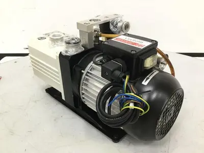 USED LEYBOLD D10E 140042