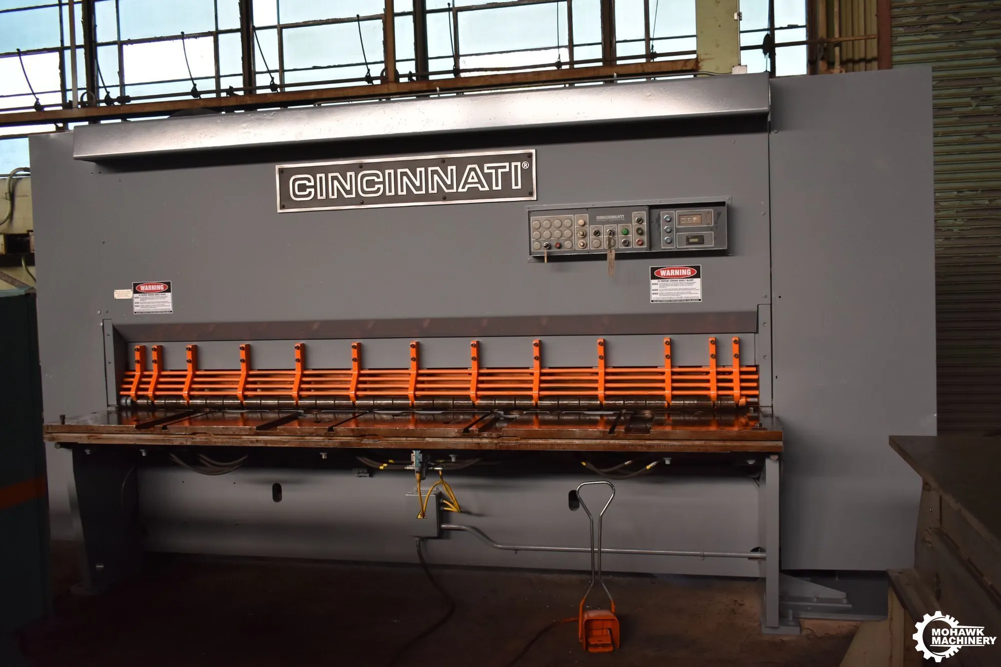10’ x 1/2” CINCINNATI INC “500HSx10FT” HYDRAULIC POWER SQUARING SHEAR